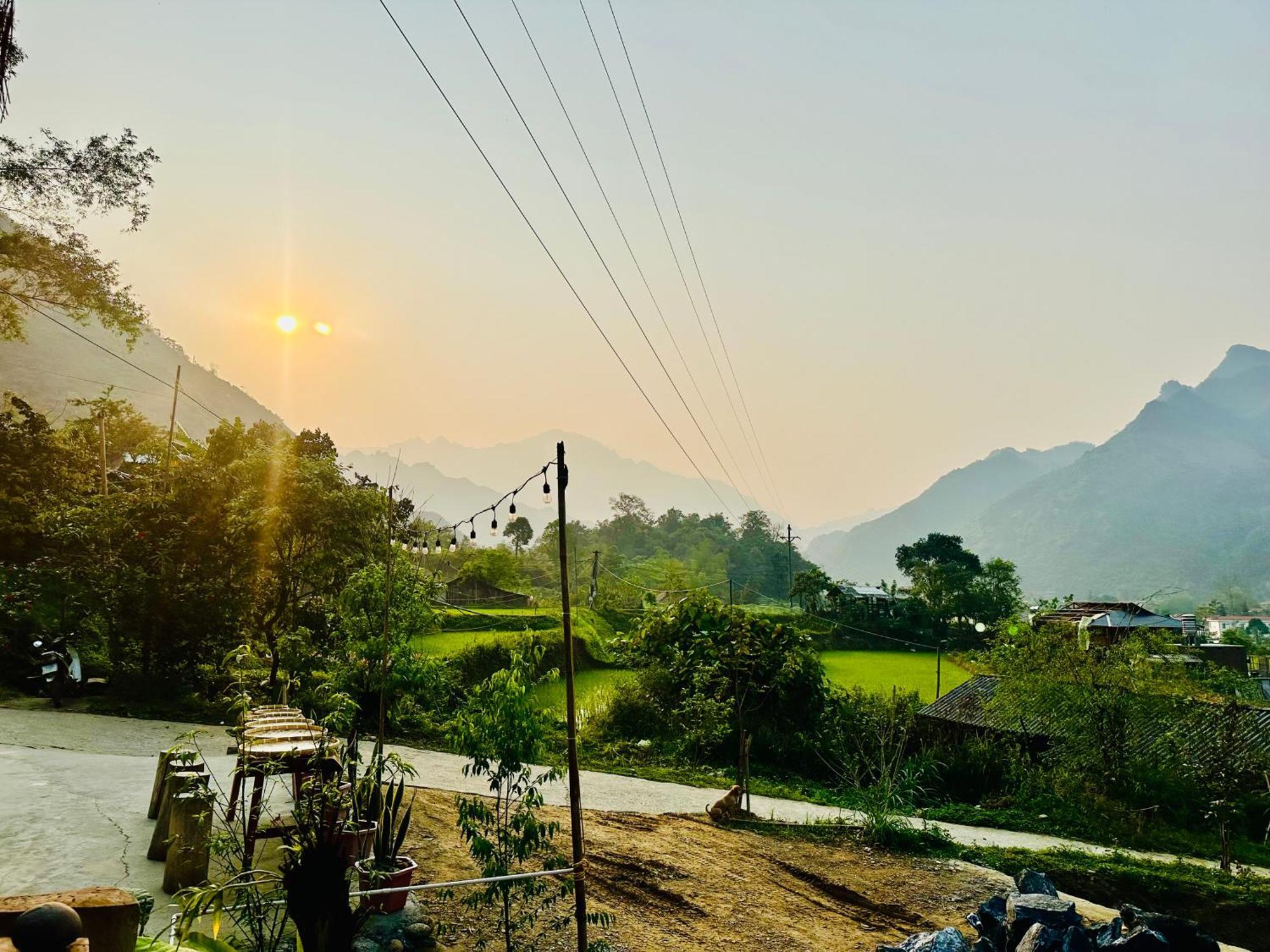 Du Gia Field View Homestay Lang Cac ภายนอก รูปภาพ
