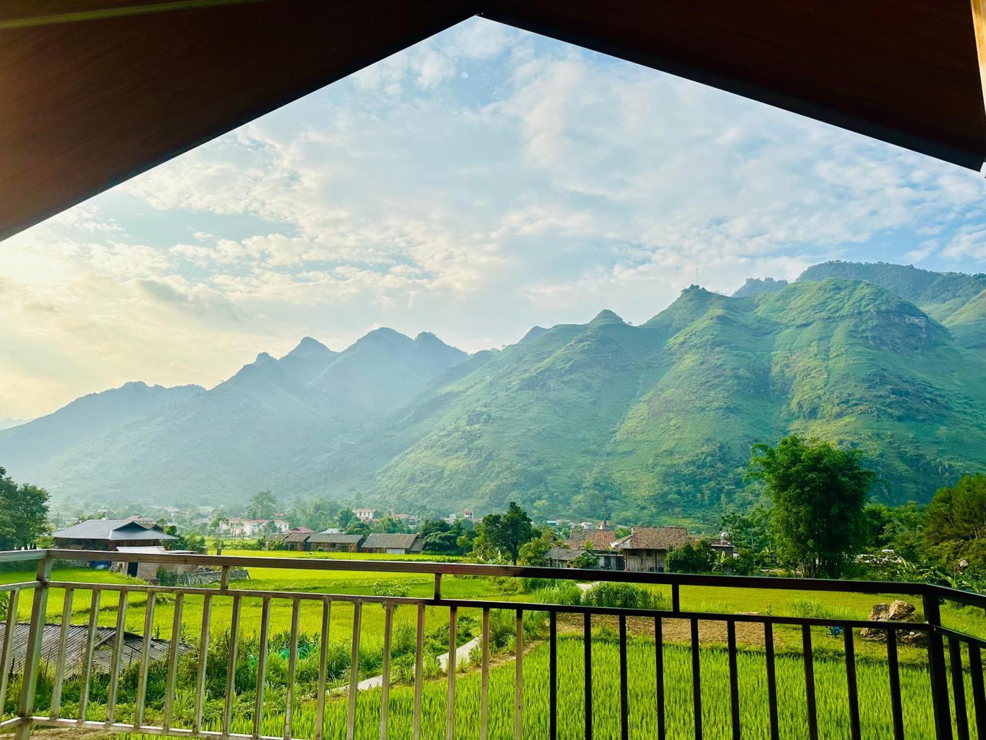 Du Gia Field View Homestay Lang Cac ภายนอก รูปภาพ